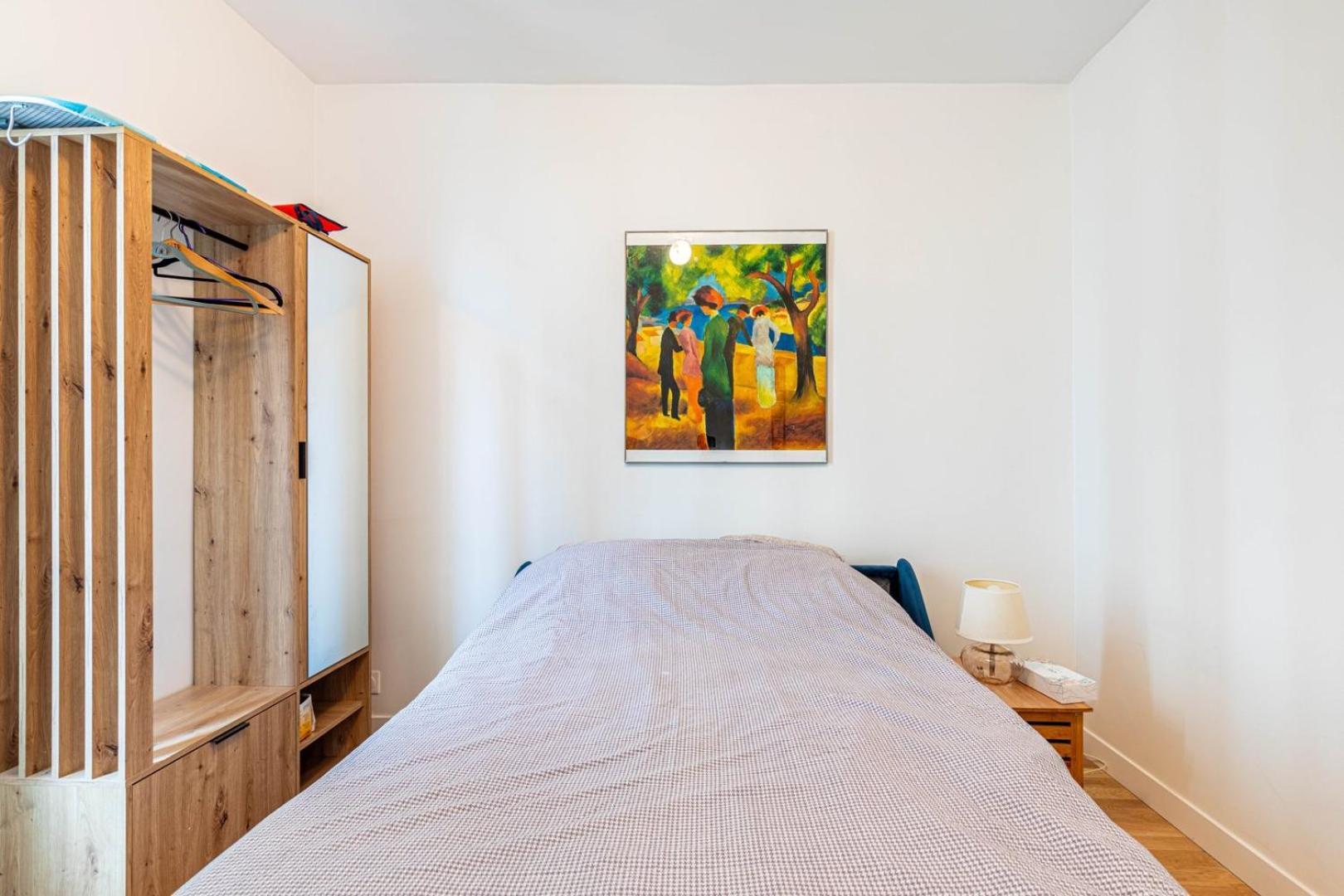Guestready - Cozy Retreat Near Place De La Nation * Parijs